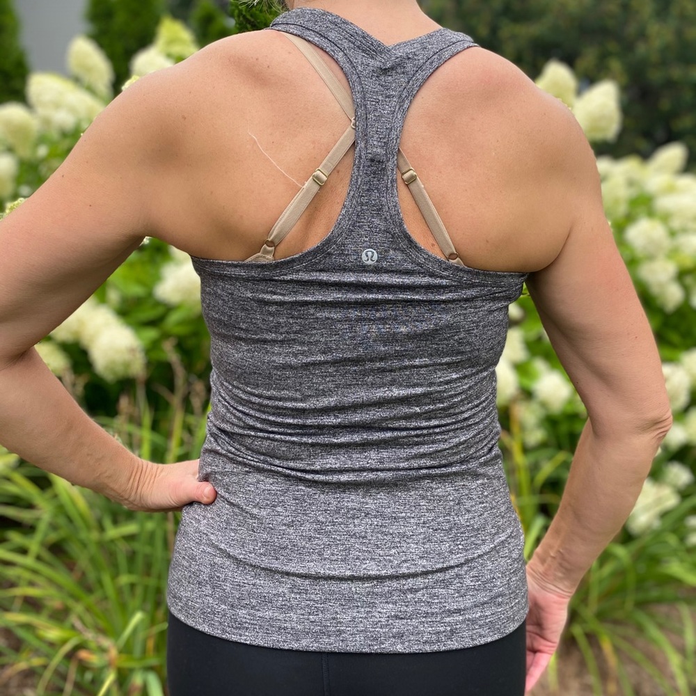 Lululemon Razor Back Tank Top - Picture 3 of 3